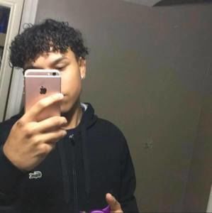 Meet your Posher, Aaron